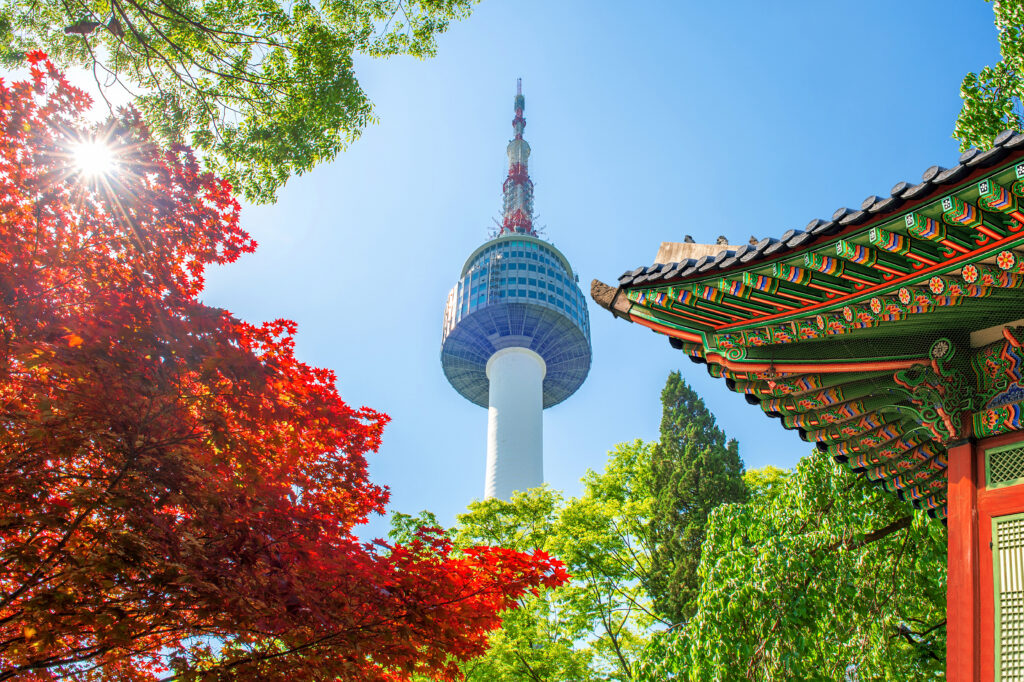 Tháp Namsan-một trong những biểu tượng của thành phố Seoul
